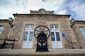 fachada principal - Museo Provincial do Mar